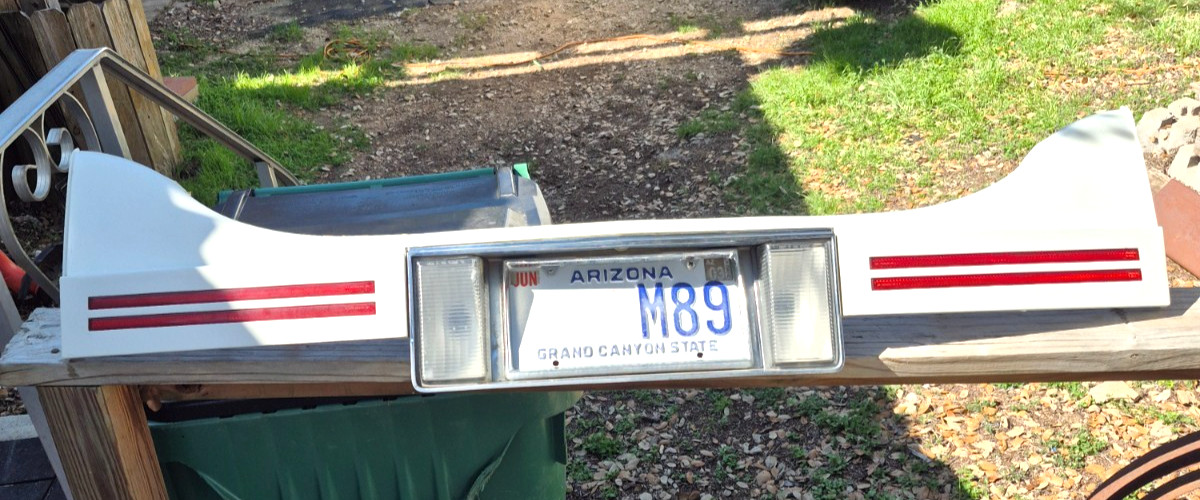 86-87 CADILLAC ELDORADO REAR BUMPER COVER WHITE 
