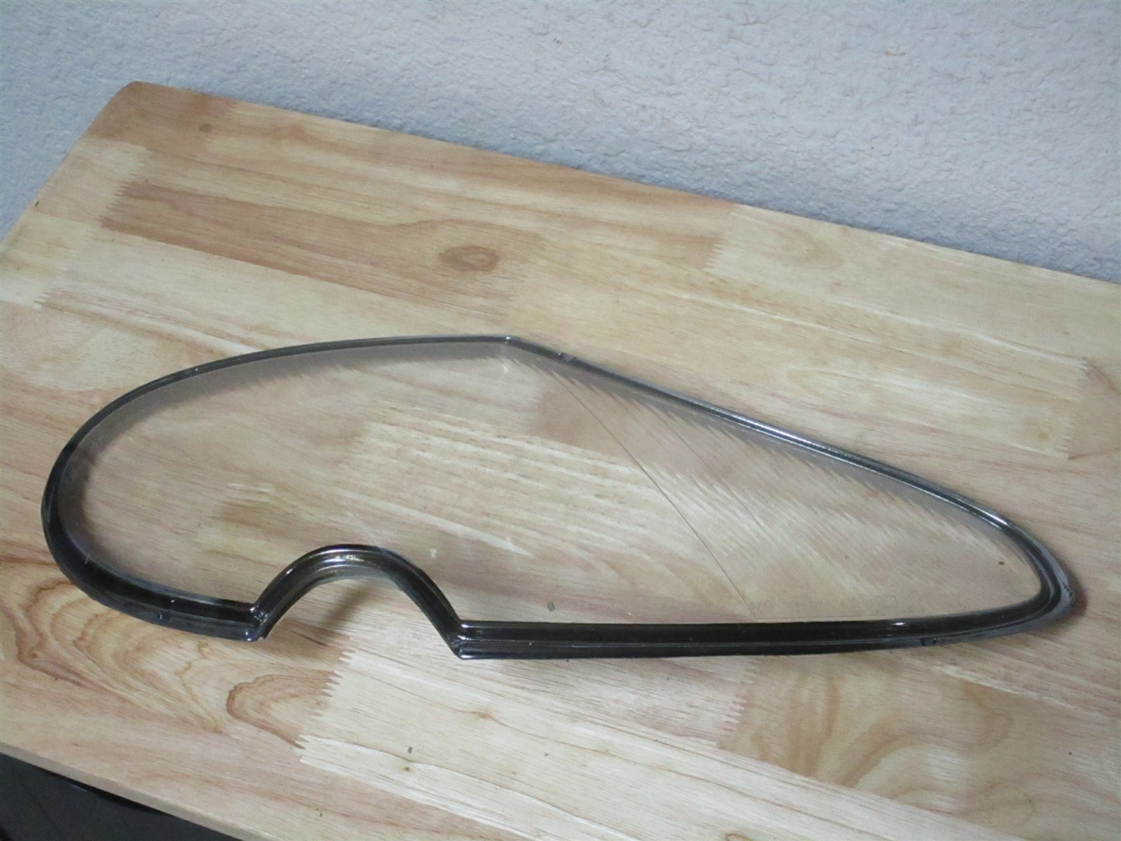 1997-2006 Jaguar XK XKR Headlight Lamp Right Passenger Side Glass Lens RH OEM