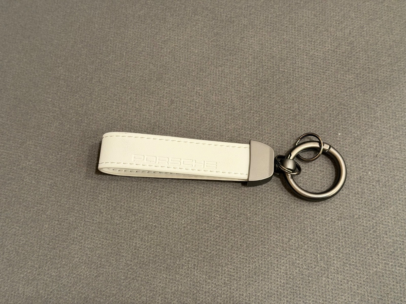 Porsche KeyChain Key Fob 911 Cayenne718 Panamera Leather Keyring