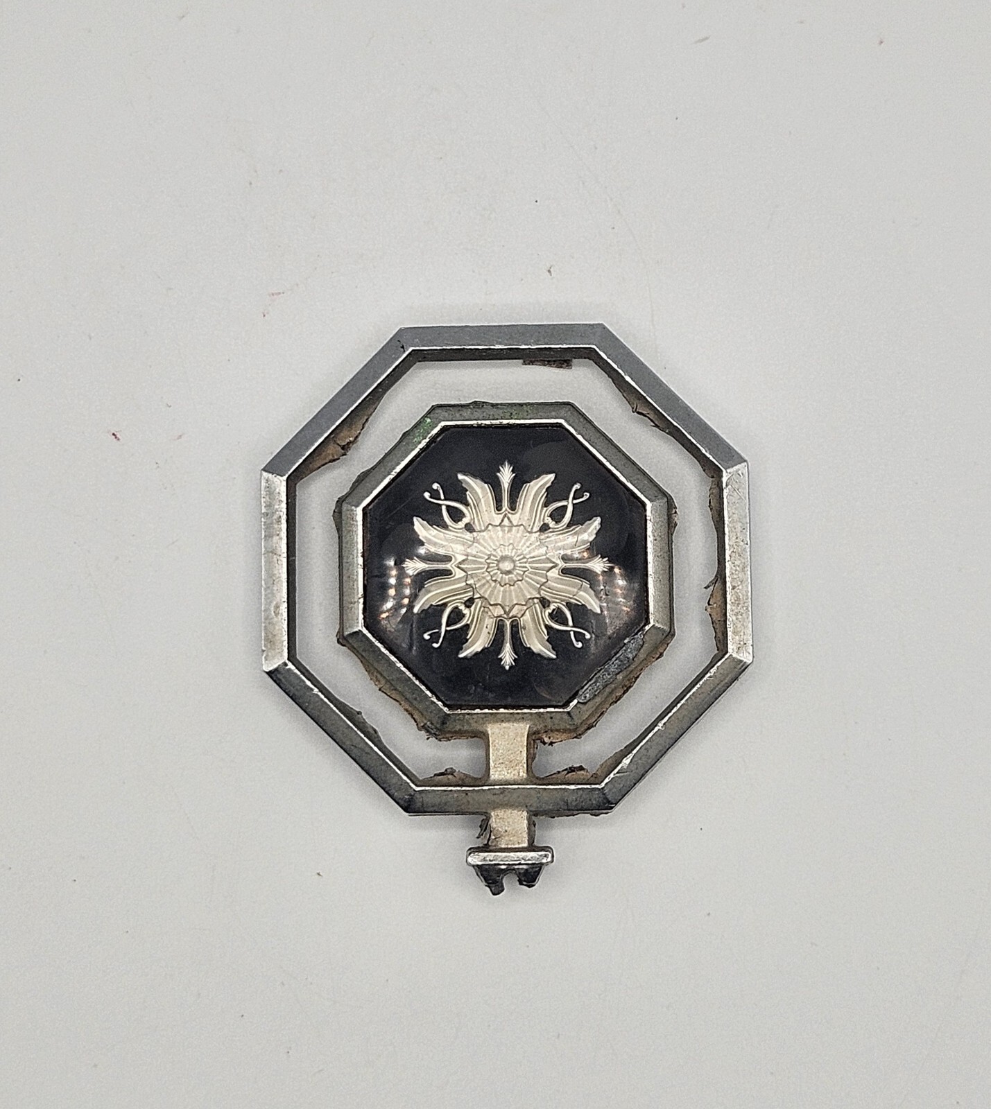 Vintage 1970s Pontiac Bonneville Hood Ornament Emblem Topper OEM