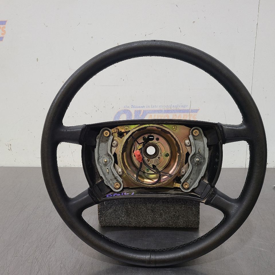 88 1988 MERCEDES-BENZ 560SL 107 TYPE STEERING WHEEL BLACK LEATHER