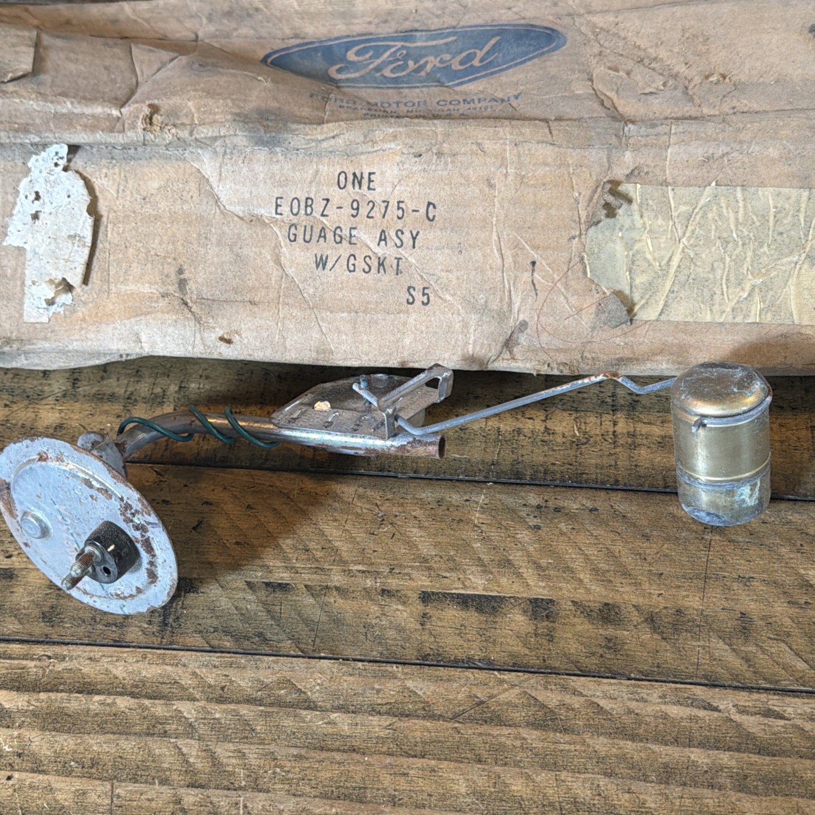 NOS OEM Ford Fuel Level Sending Unit 1980 Fairmount Zephyr 2.3L Turbocharged NOS OEM Ford Fuel Level Sending Unit 1980 Fairmount Zephyr 2.3L Turbocharged
