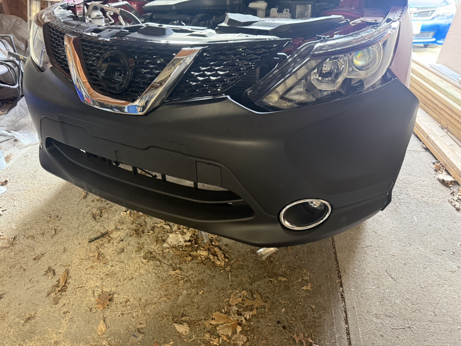 For 2017-2019 Nissan Rogue Sport Front Bumper Kit With Grille/Fog Lamps/Brackets