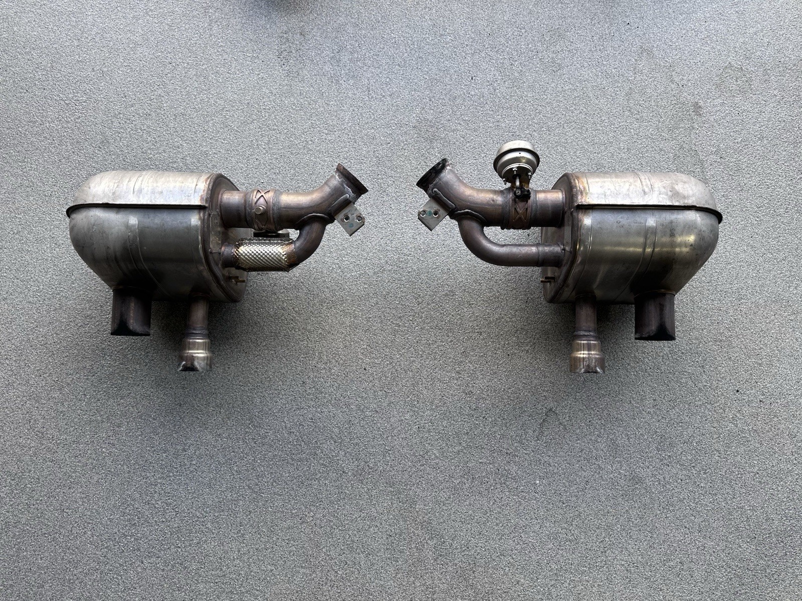 Ferrari GTC4 Lusso OEM Rear Muffler Section Ferrari GTC4 Lusso OEM Rear Muffler Section