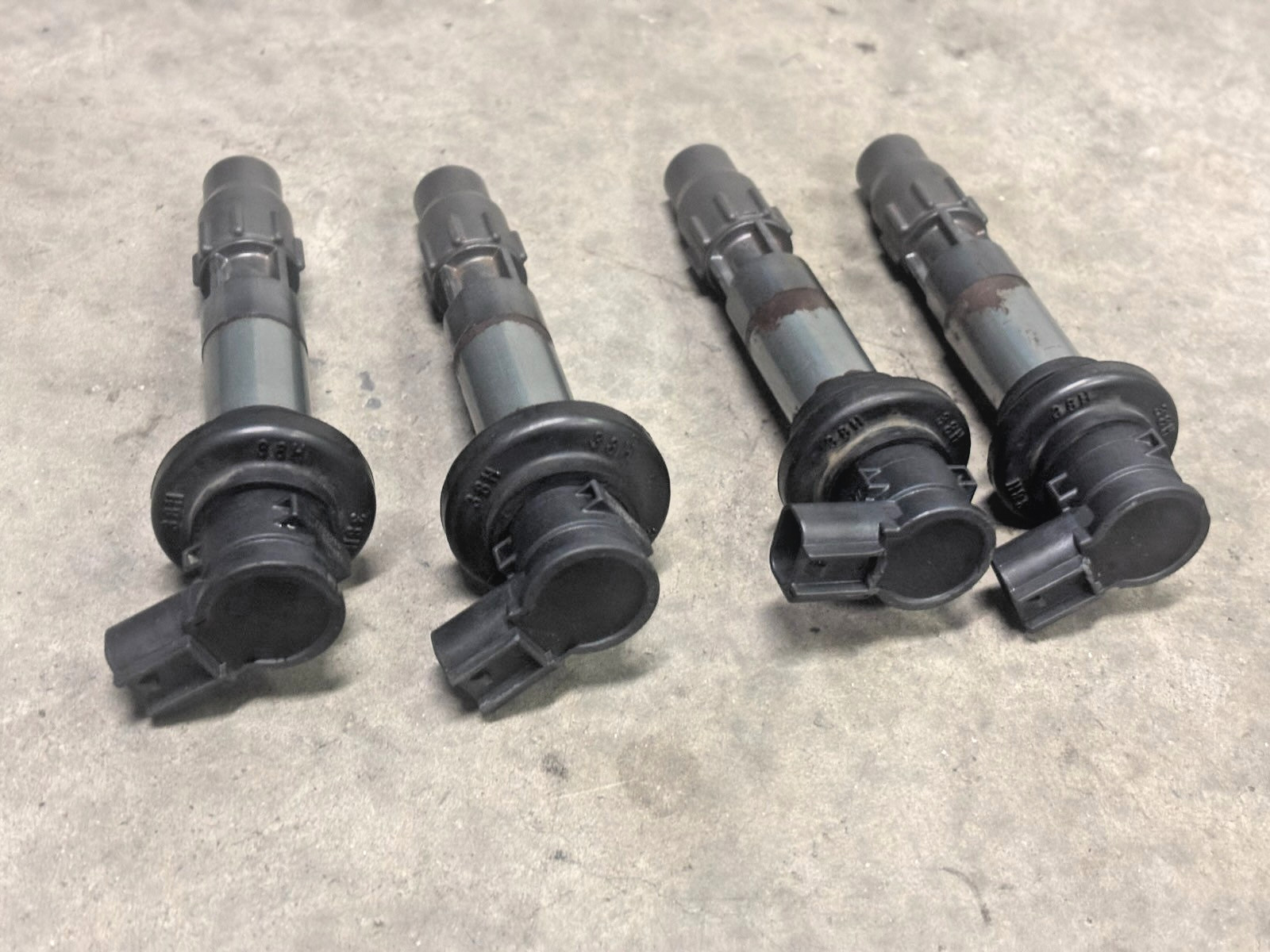 2008 08-09 SUZUKI GSXR750 IGNITION COILS COIL SPARK PLUG CAPS 33410-38H00