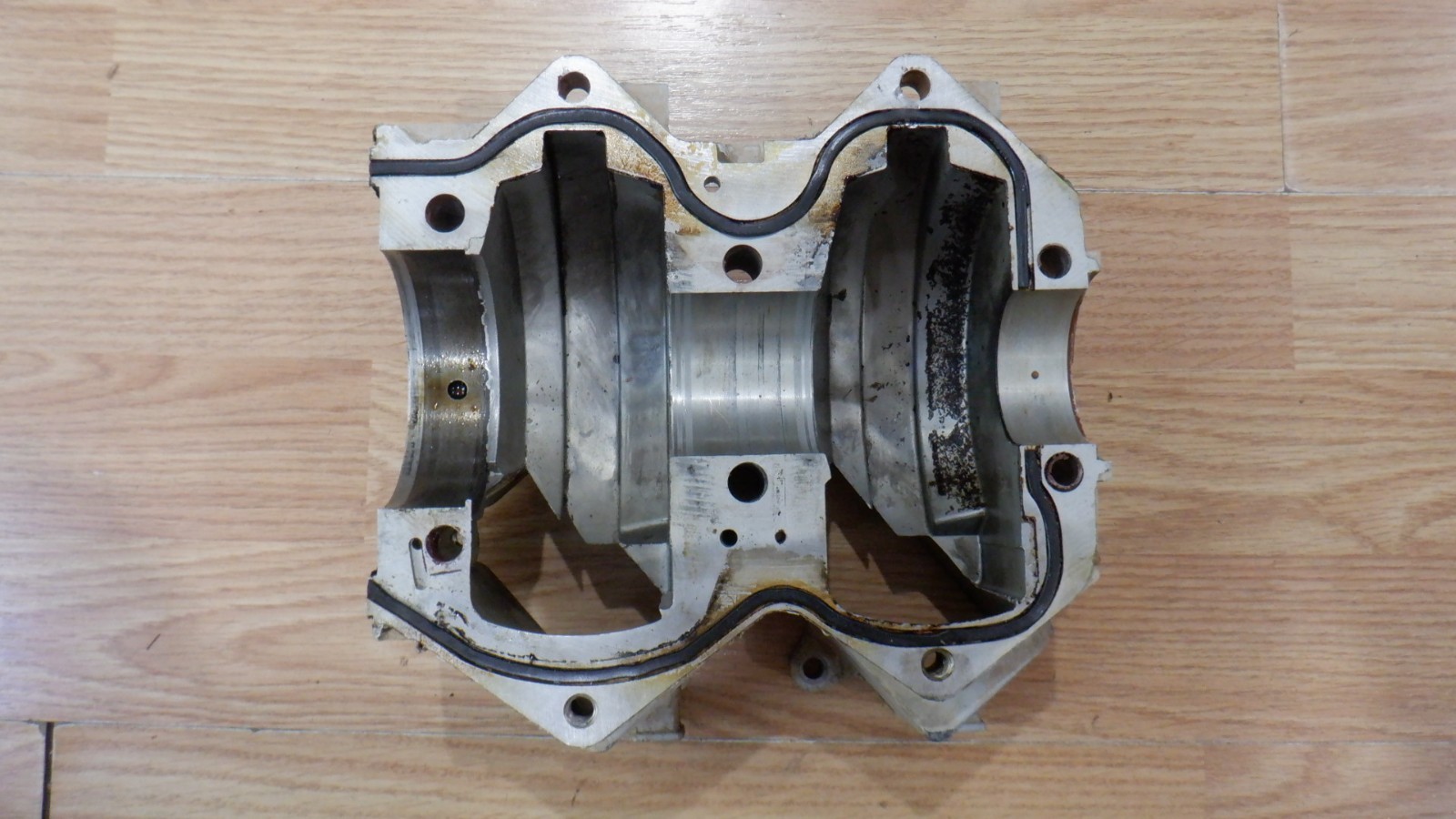 ELGIN 45 crankcase ELGIN 45 crankcase