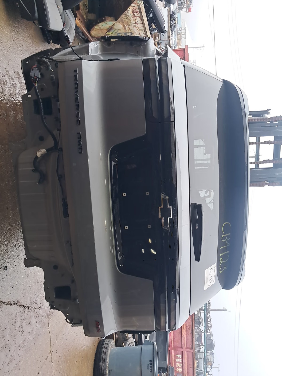 Trunk/Hatch/Tailgate With Sequential Lights Opt Tau Fits 24-25 TRAVERSE 3154418