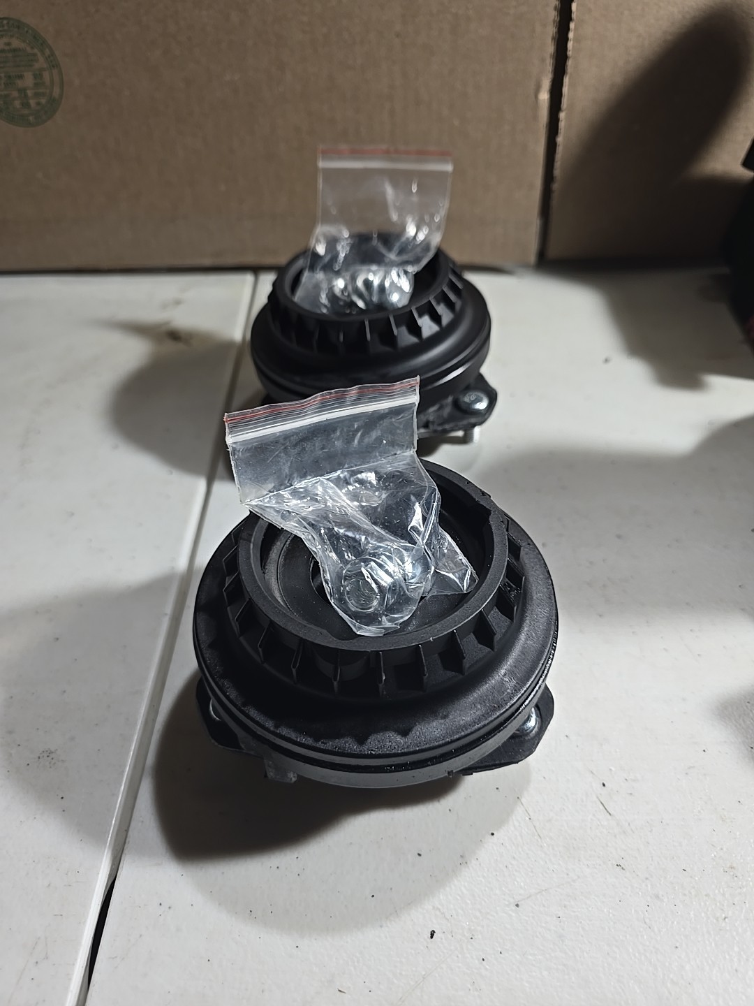 Jaguar X-Type Front Shock Absorbers