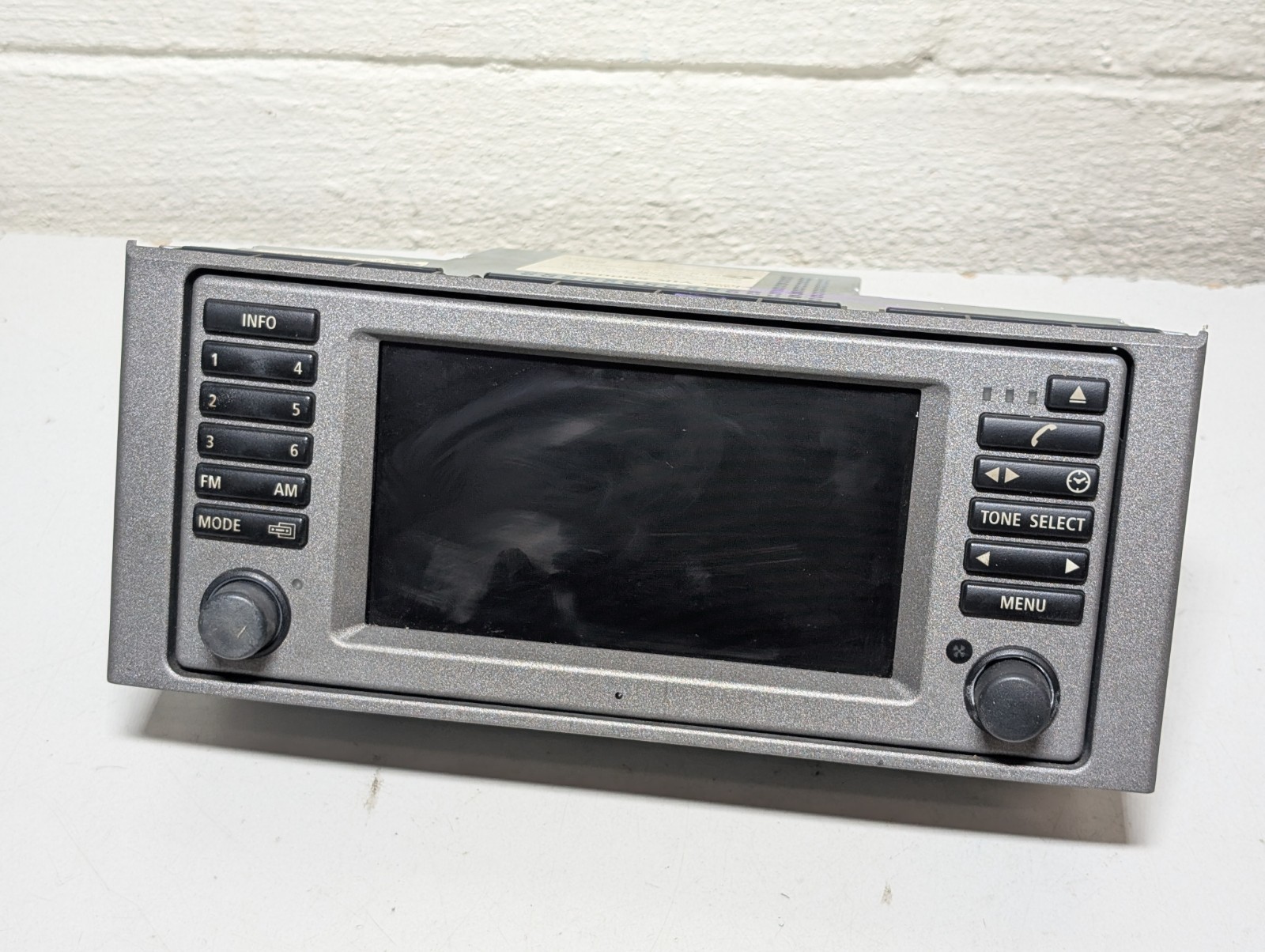 2003-2004 Range Rover HSE Navigation Nav Radio Receiver w/ Display Screen OEM
