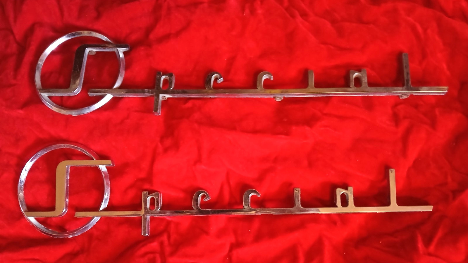Pair 1955 56 BUICK SPECIAL EMBLEM SCRIPT OEM 1172064 GM...