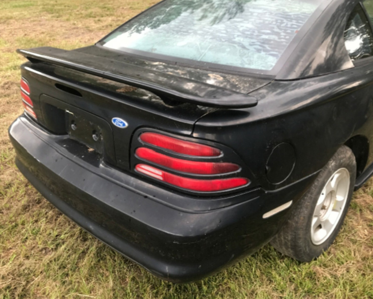 94 95 96 97 1998 Ford Mustang Trunk Lid Black LOCAL PICKUP 94 95 96 97 1998 Ford Mustang Trunk Lid Black LOCAL PICKUP