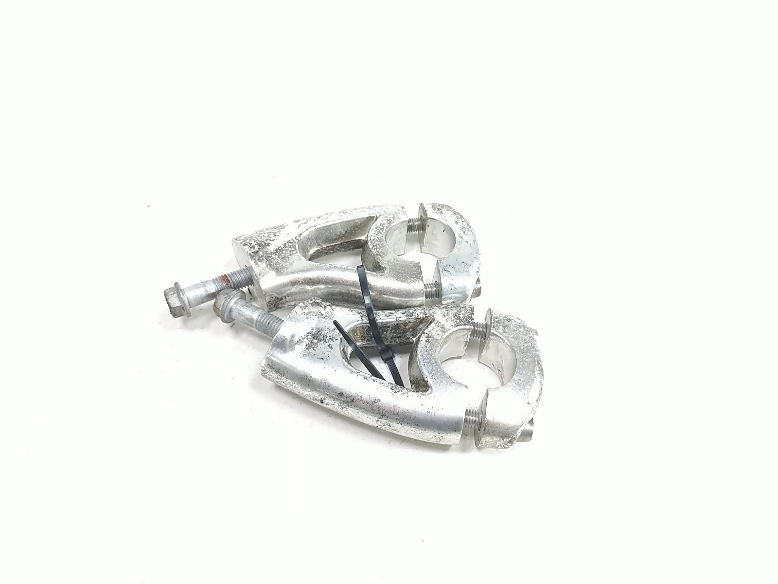 13 Moto Guzzi Griso 1200 8V Handlebar Risers