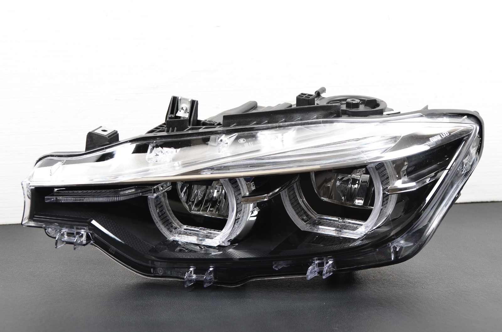 Nice 2015-2019 BMW 3 Series F30 LED Black Headlight No AFS Left Driver Side OEM Nice 2015-2019 BMW 3 Series F30 LED Black Headlight No AFS Left Driver Side OEM