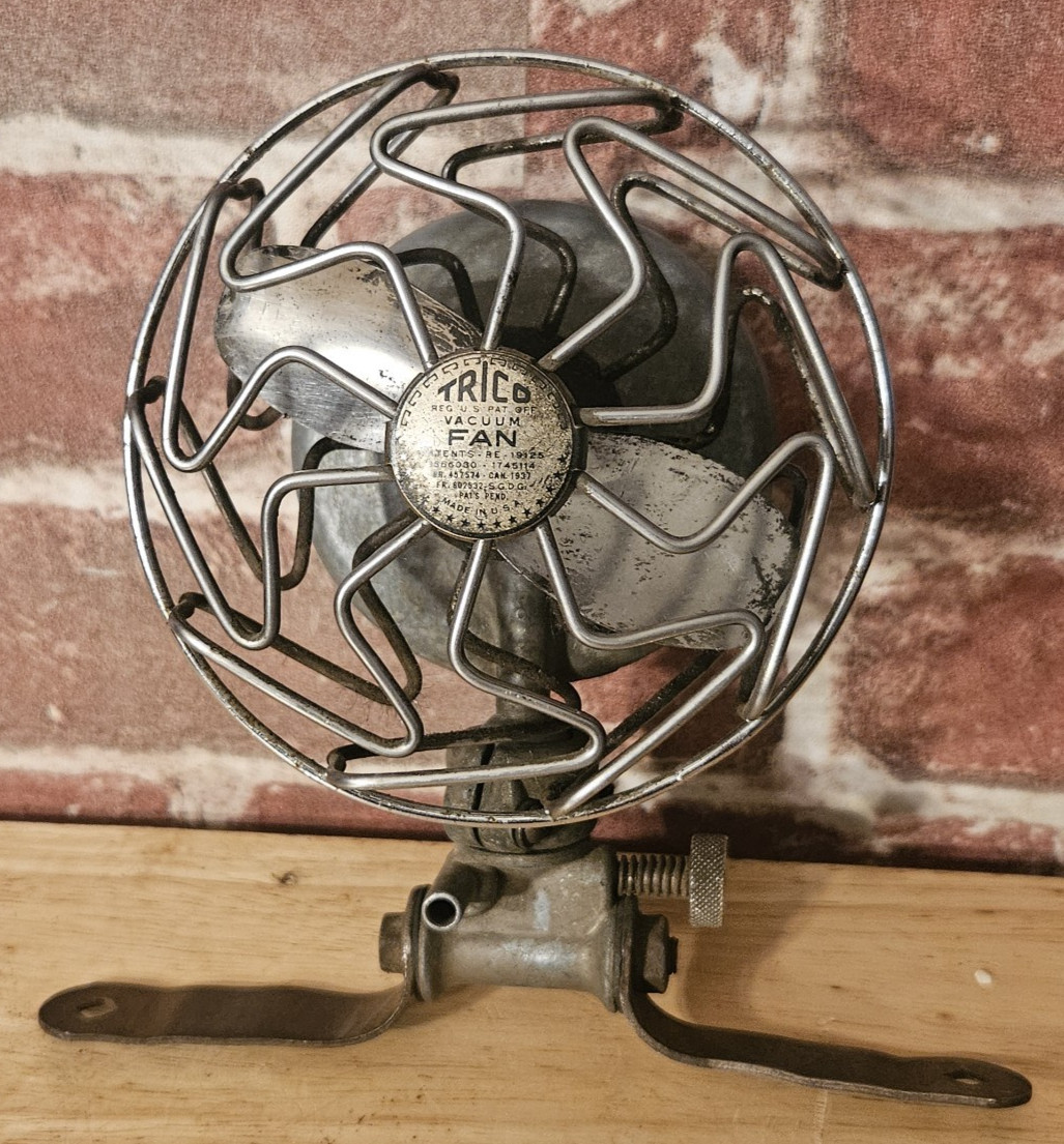 VINTAGE TRICO VACUUM WINSHIELD DEFROST FAN - 1930\' s ACCESSORY PART VINTAGE TRICO VACUUM WINSHIELD DEFROST FAN - 1930\' s ACCESSORY PART