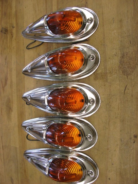 5 Vintage KD 517 Flat Roof Cab Marker Clearance Lights 5 Vintage KD 517 Flat Roof Cab Marker Clearance Lights
