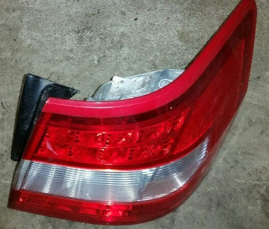 2007-2009 Lincoln MKZ Tail Light Right Passenger Side Assembly OEM