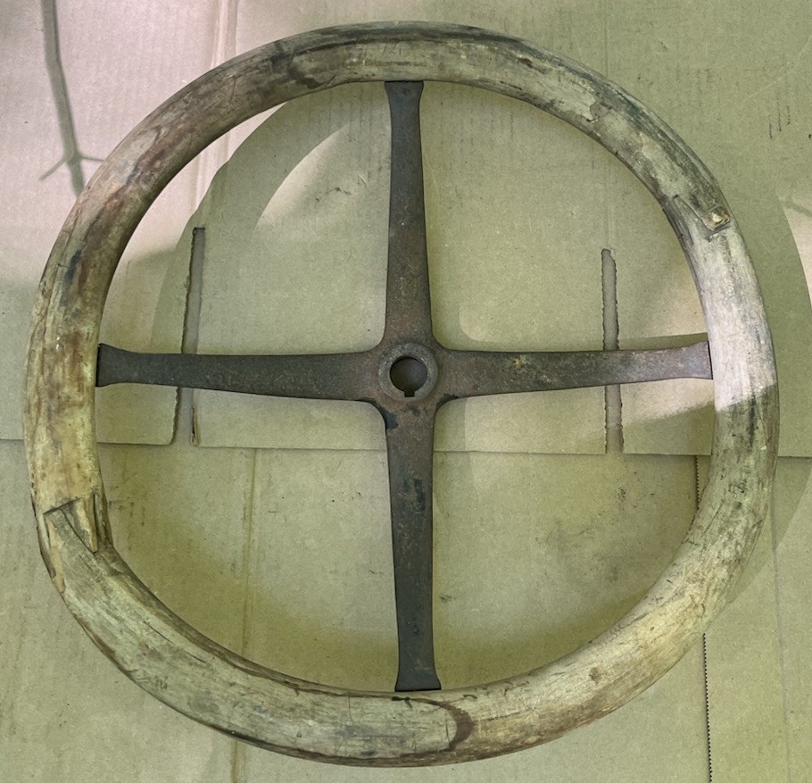 1910s- 1920s dodge brothers? 300692 steering wheel 2 piece wood