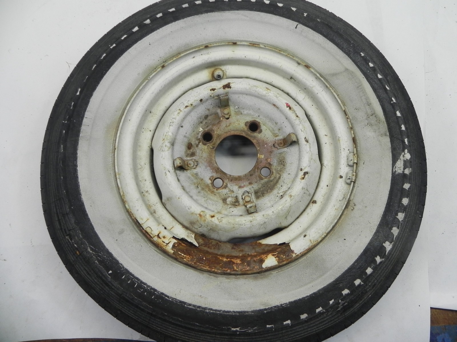 1956-60 BERKELEY SPORTS CAR WHEEL ORIGINAL 4X110MM 12 X 4.5 RIM NO HUBCAPS USED
