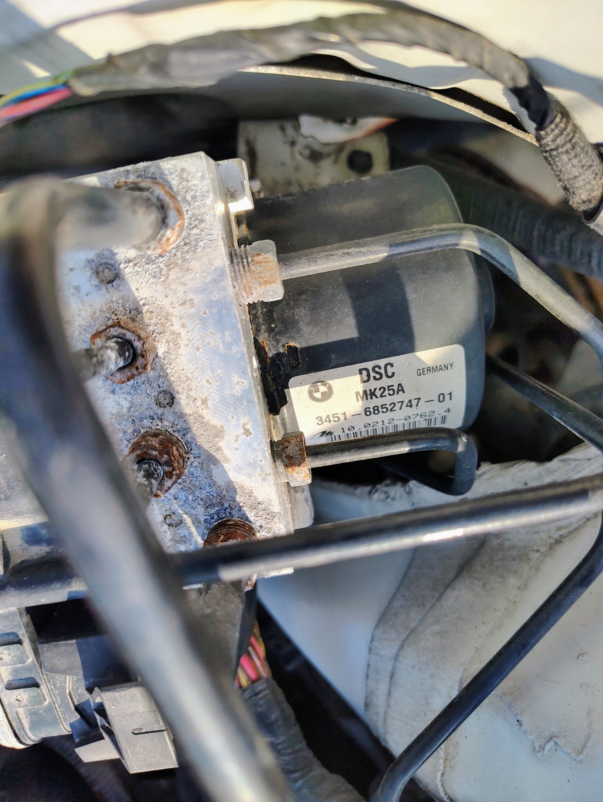 2013 bmw x3 xdrive28i abs pump control module