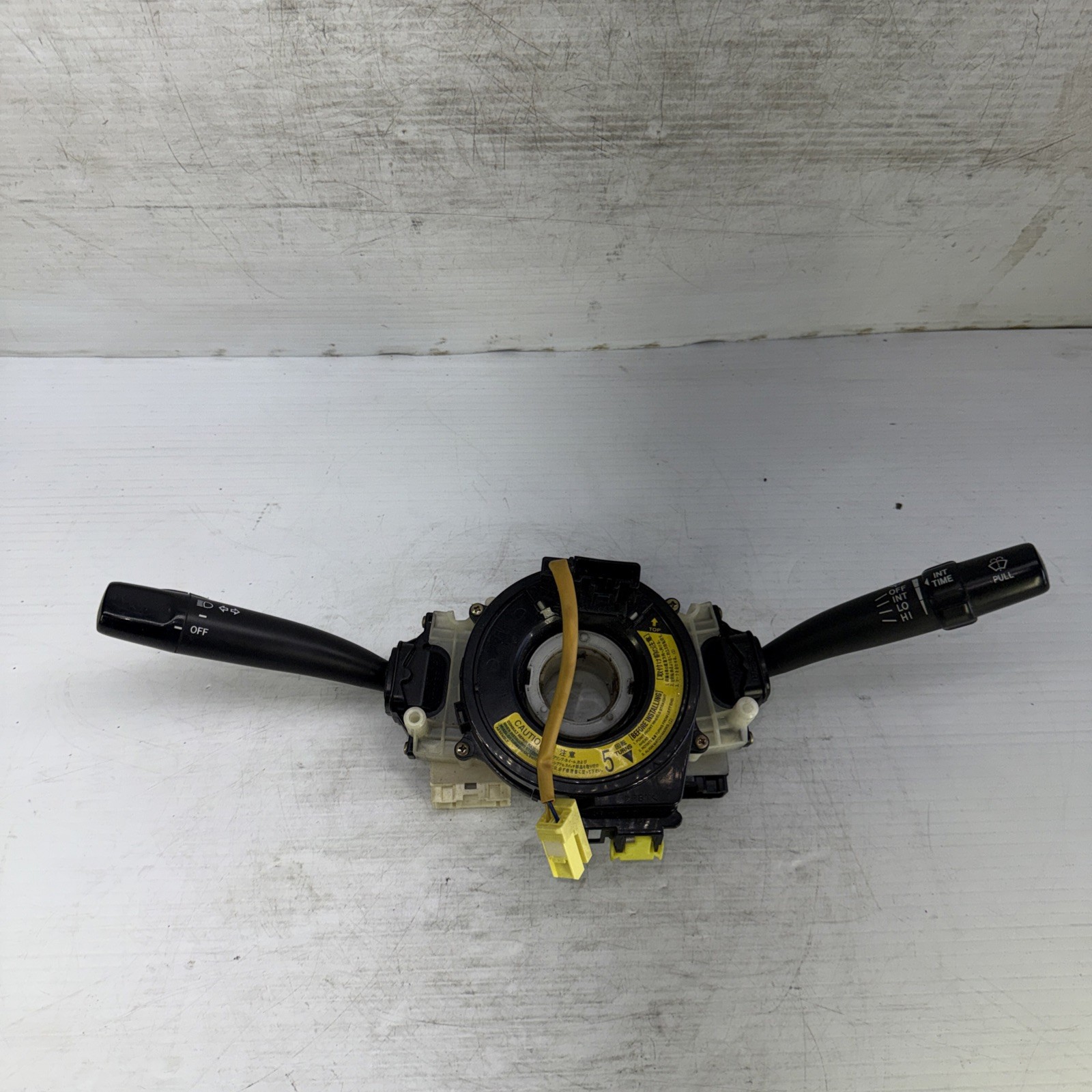 01-04 Toyota Tacoma  Wiper Headlight Turn signal Condition Switch OEM 8431004220