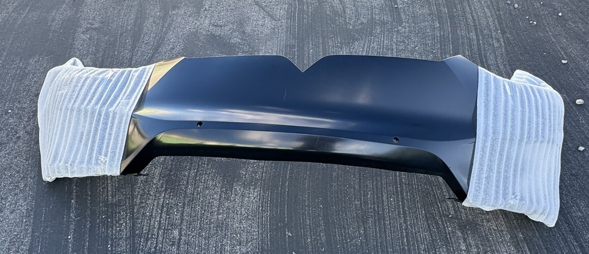 OEM 2016-2018 TESLA MODEL X FRONT BUMPER COVER W/SENSOR HOLES 1091879-00-B OEM 2016-2018 TESLA MODEL X FRONT BUMPER COVER W/SENSOR HOLES 1091879-00-B