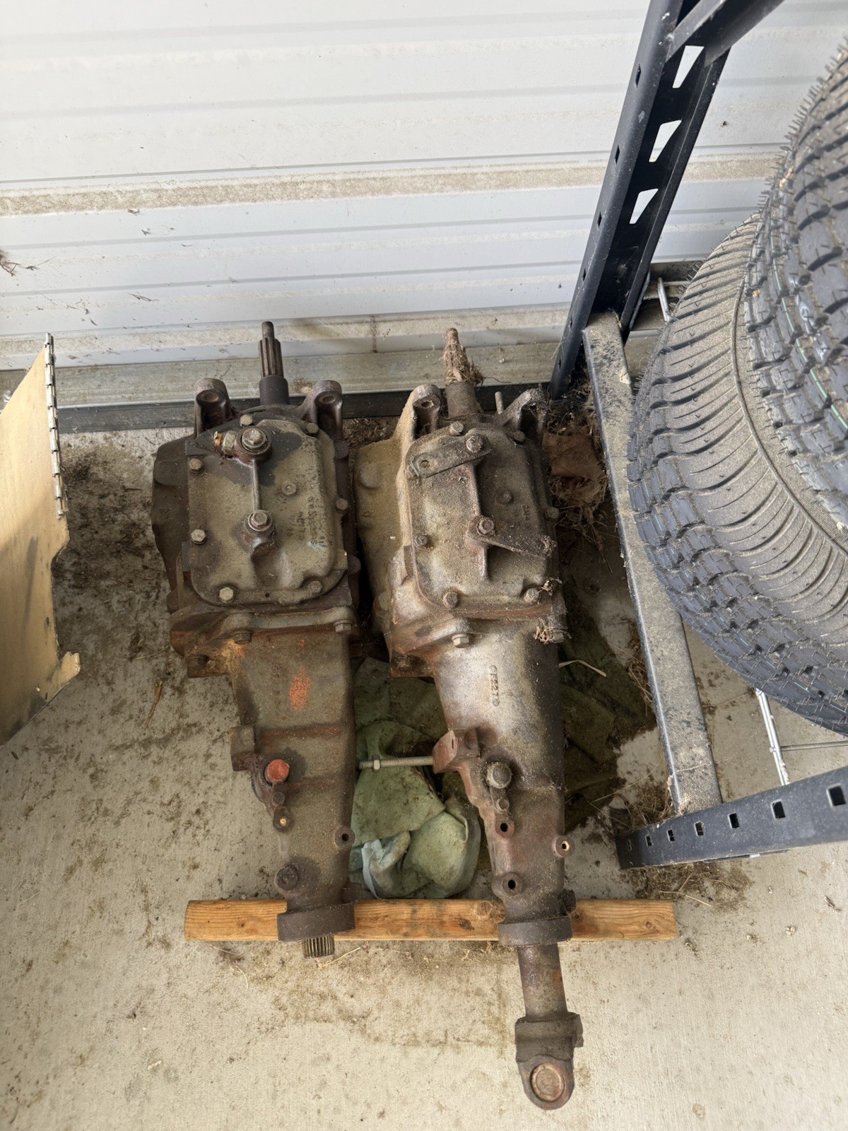 2 Saginaw 3speeds 2 Saginaw 3speeds