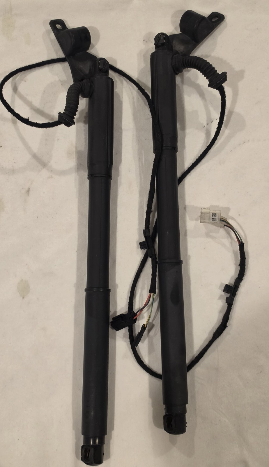 07-13 BMW X5 E70 Rear Lid Hatch Tailgate Electric Strut Motor Left Right Set OEM