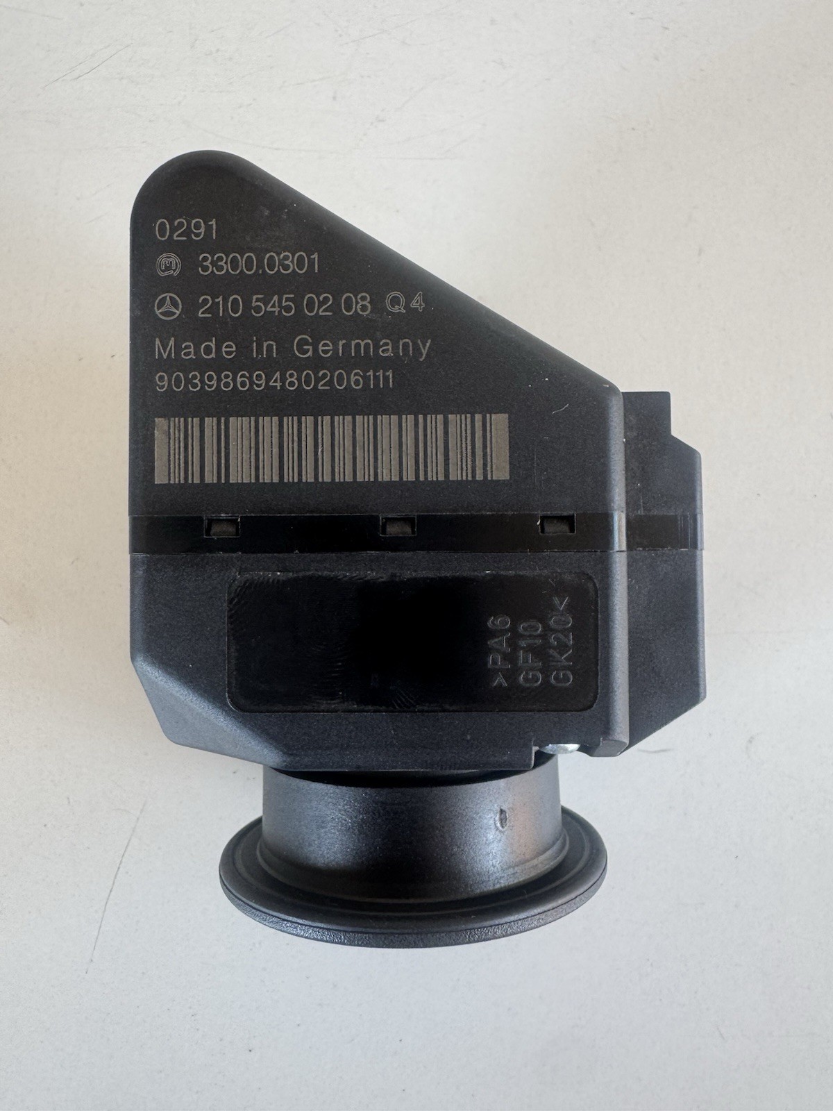 OEM 1998-2003 Mercedes-Benz W210 E320 E430 Ignition Switch Module 2105450208
