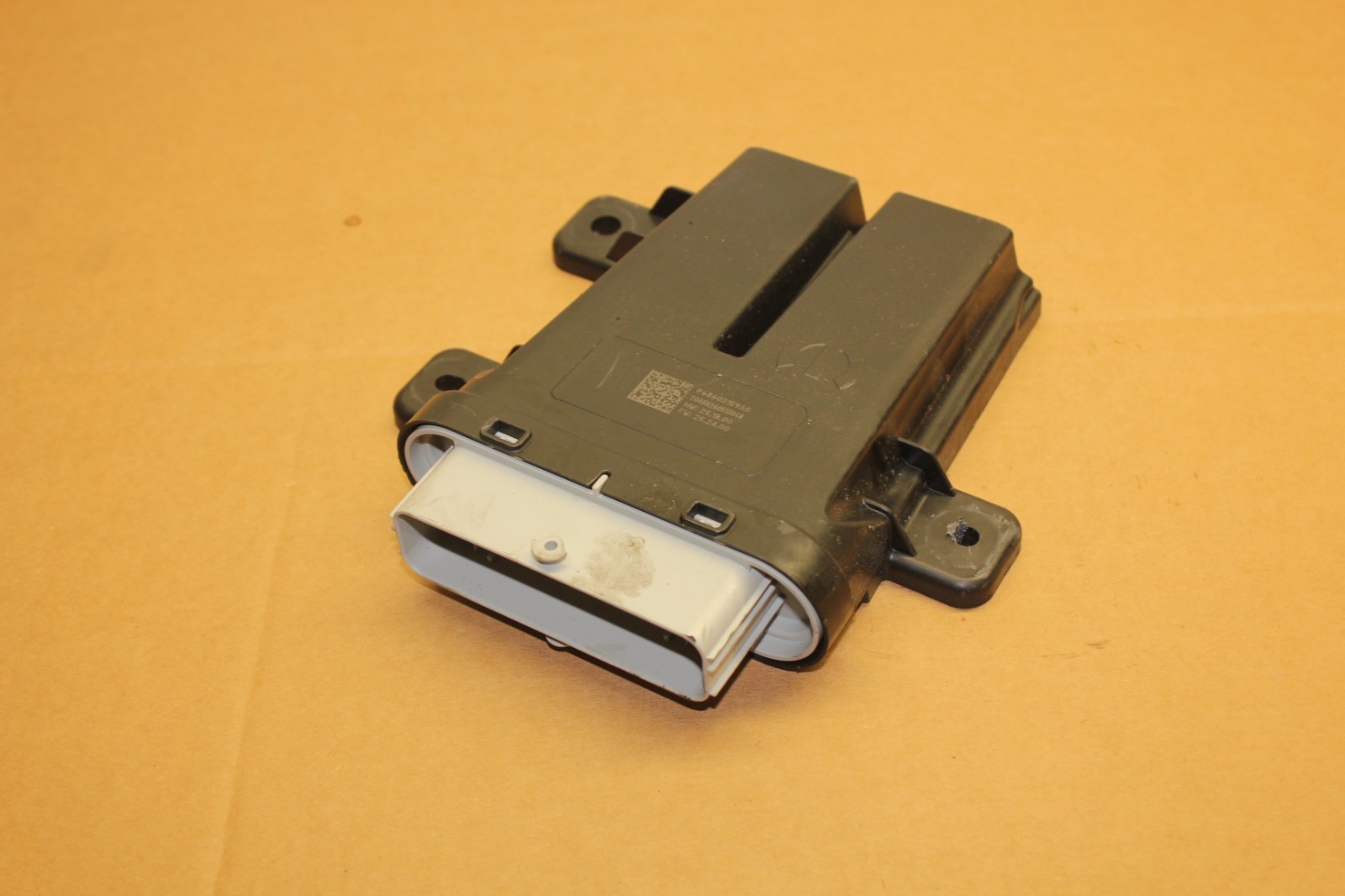 2025-27 Ram 1500 2500 3500 Trailer Brake & Towing Control Module OEM 68602157AG
