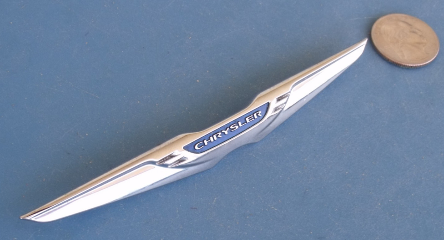 CHRYSLER DASH WINGS EMBLEM SMALL STEERING WHEEL 200 300 PACIFICA?300? 2434492