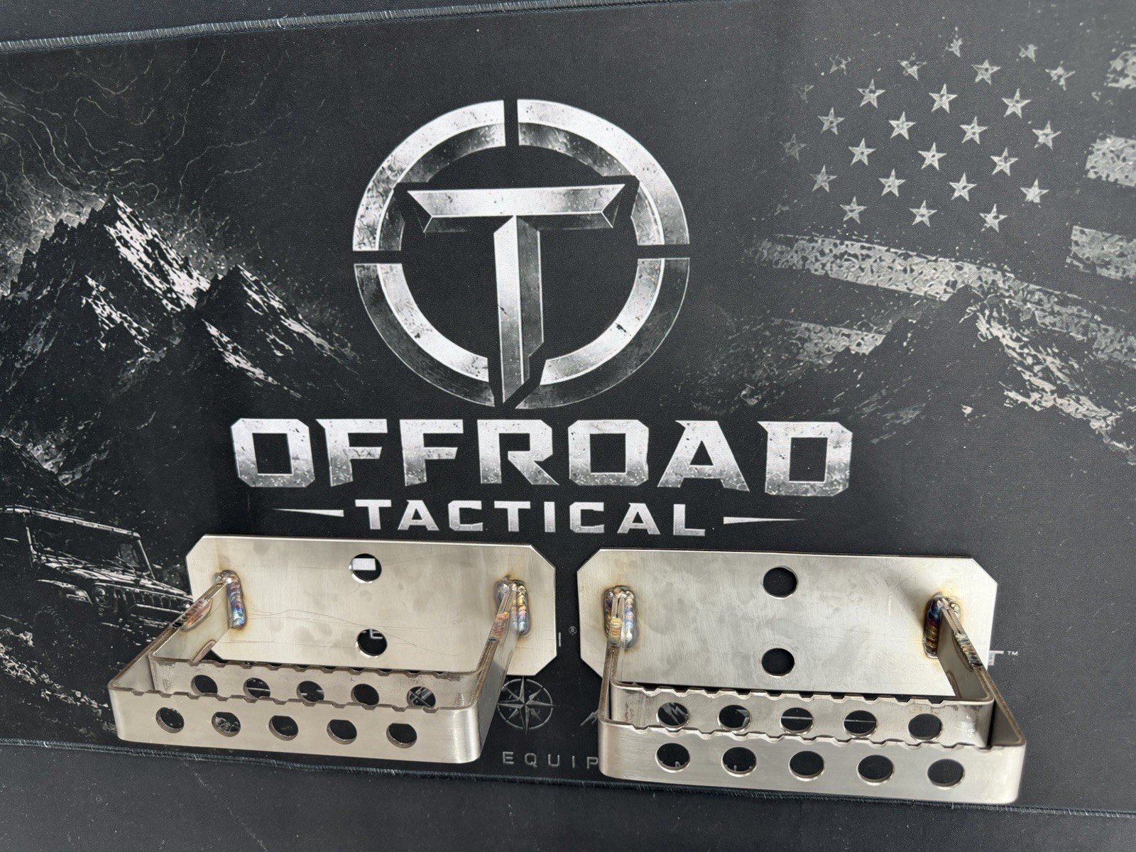 2x Humvee GMV airlift bumper steps Pack Low profile Foot Step Stainless HMMWV V2 2x Humvee GMV airlift bumper steps Pack Low profile Foot Step Stainless HMMWV V2