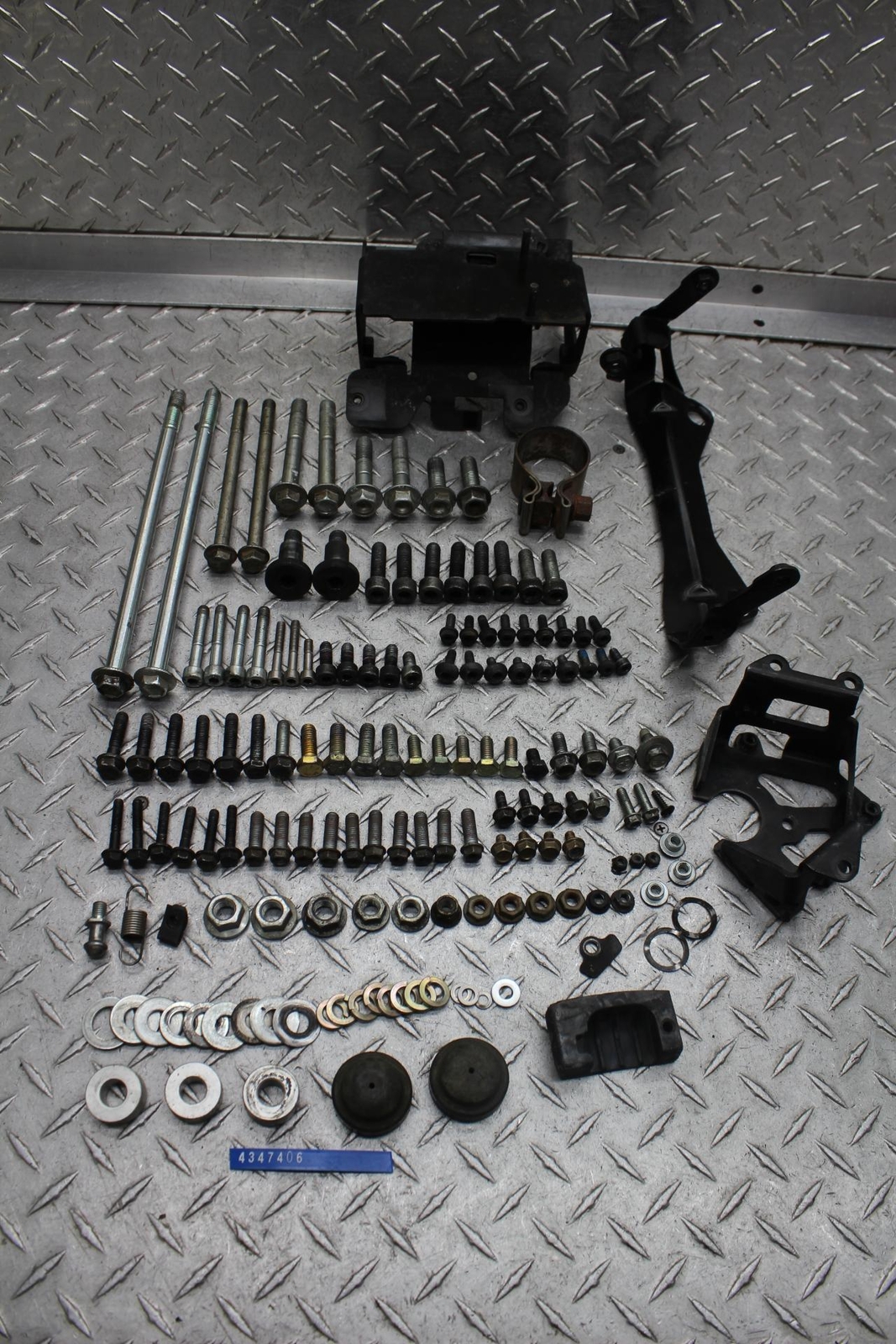2016 INDIAN SCOUT SIXTY HARDWARE BOLTS SET