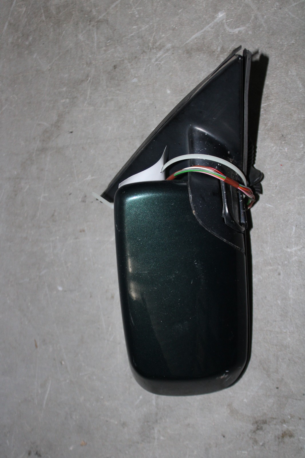 1998-2003 BMW 525i 528i 540i  RH Passenger Side Mirror Green