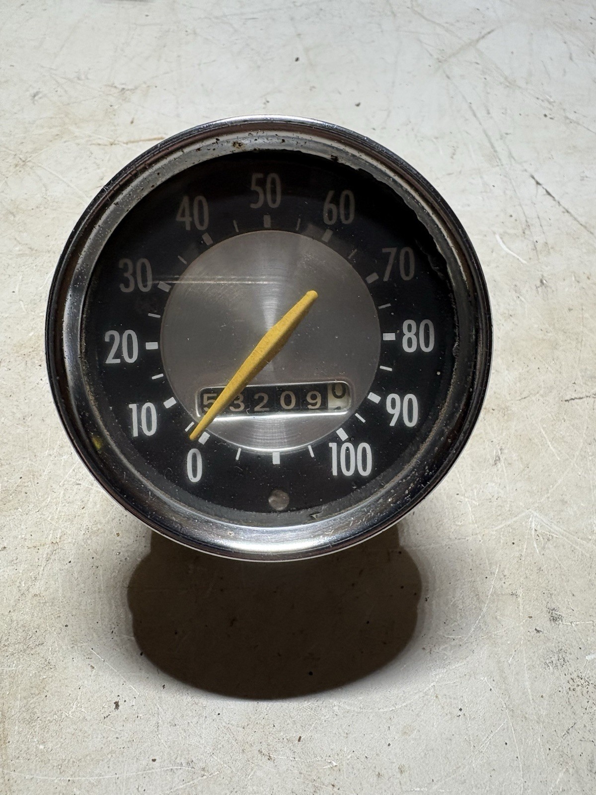 OEM 66-71 International Scout 800, Travelall, Travelette Speedometer; 340329 OEM 66-71 International Scout 800, Travelall, Travelette Speedometer; 340329