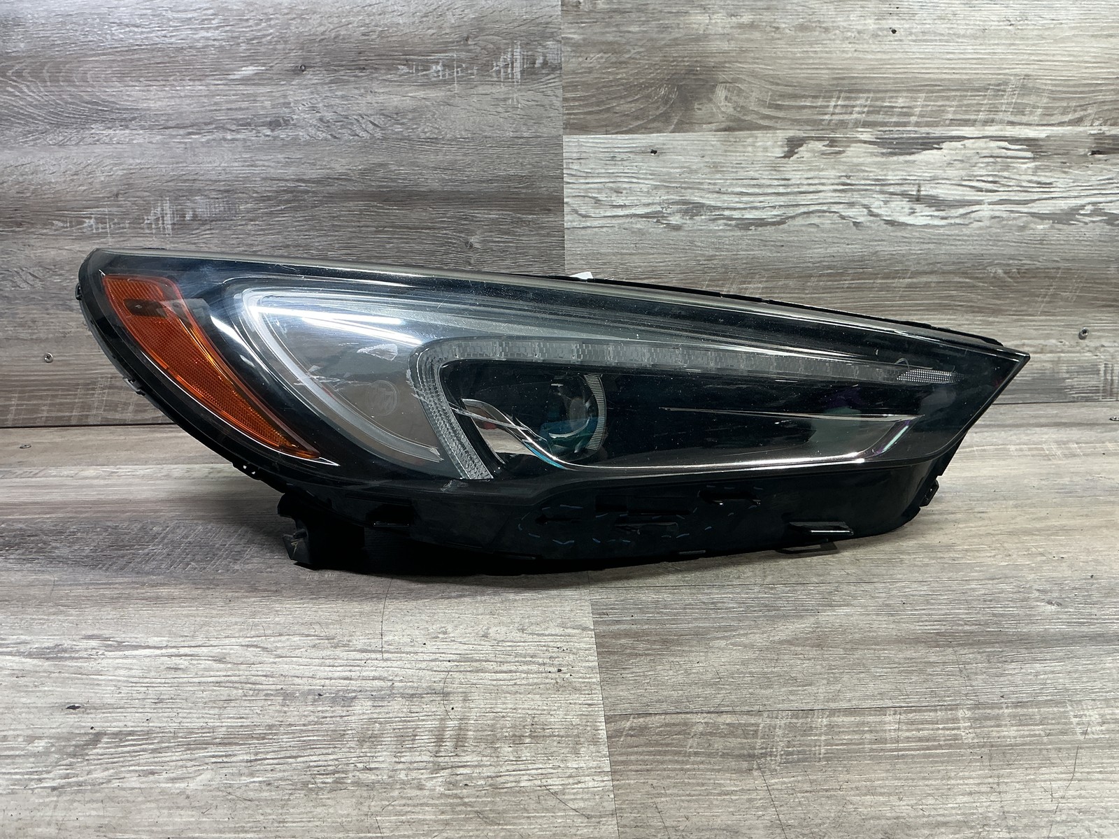 USED - 2018-2021 Buick Enclave R Headlamp LED - OEM