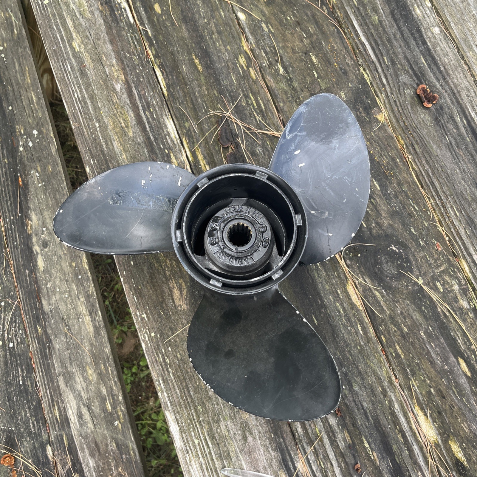NEW OEM OMC Volvo Cobra SX 15.5 X 15 Sterndrive PROPELLER # 387162