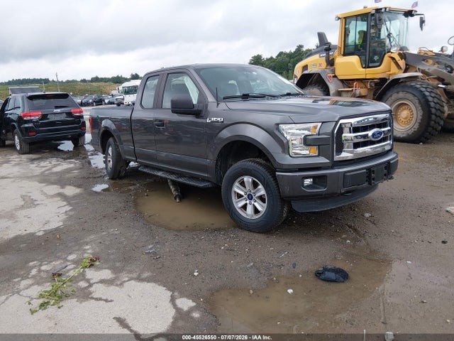 Used Tailgate fits: 2015 Ford F150 PICKUP w/o aluminum trim panel w/o tailgate s