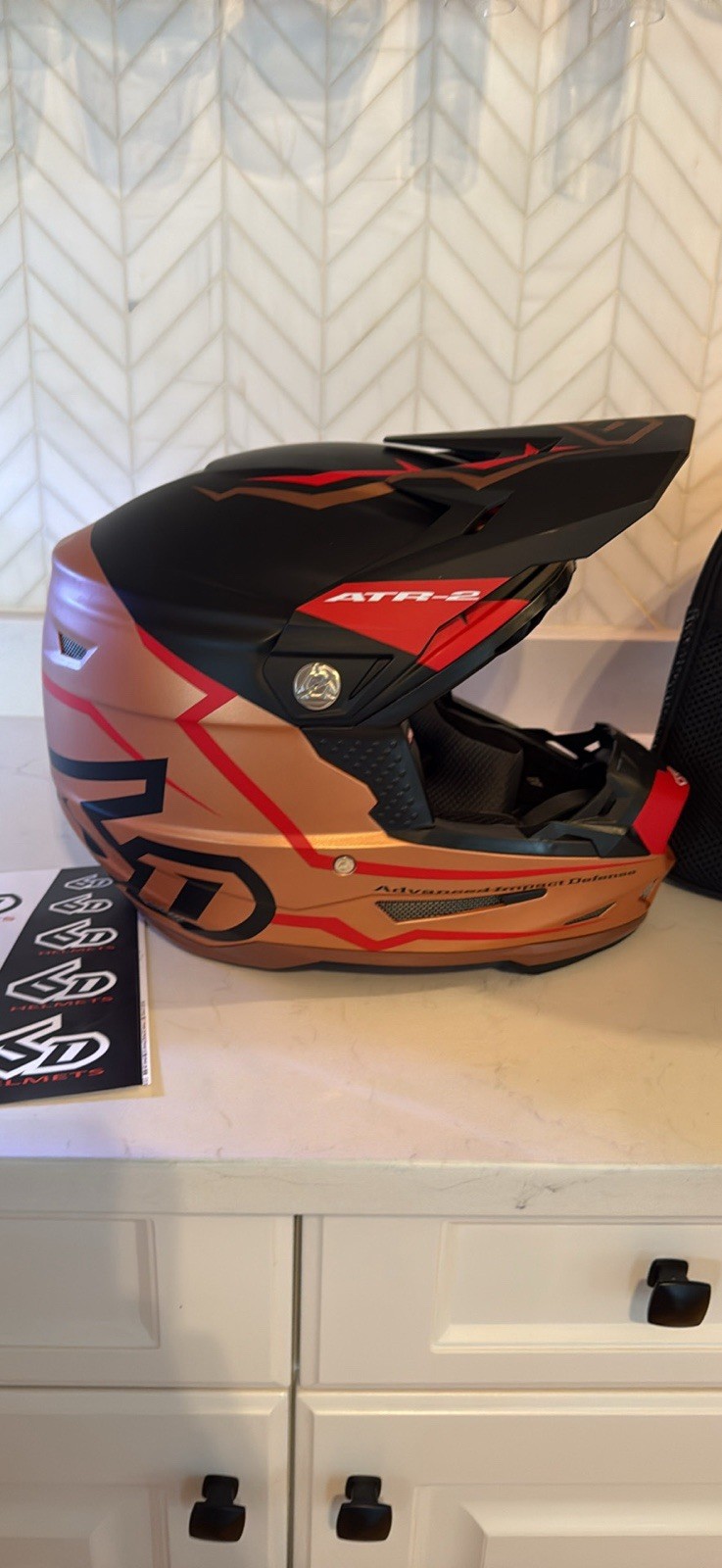 6D ATR-2 Element Bronze