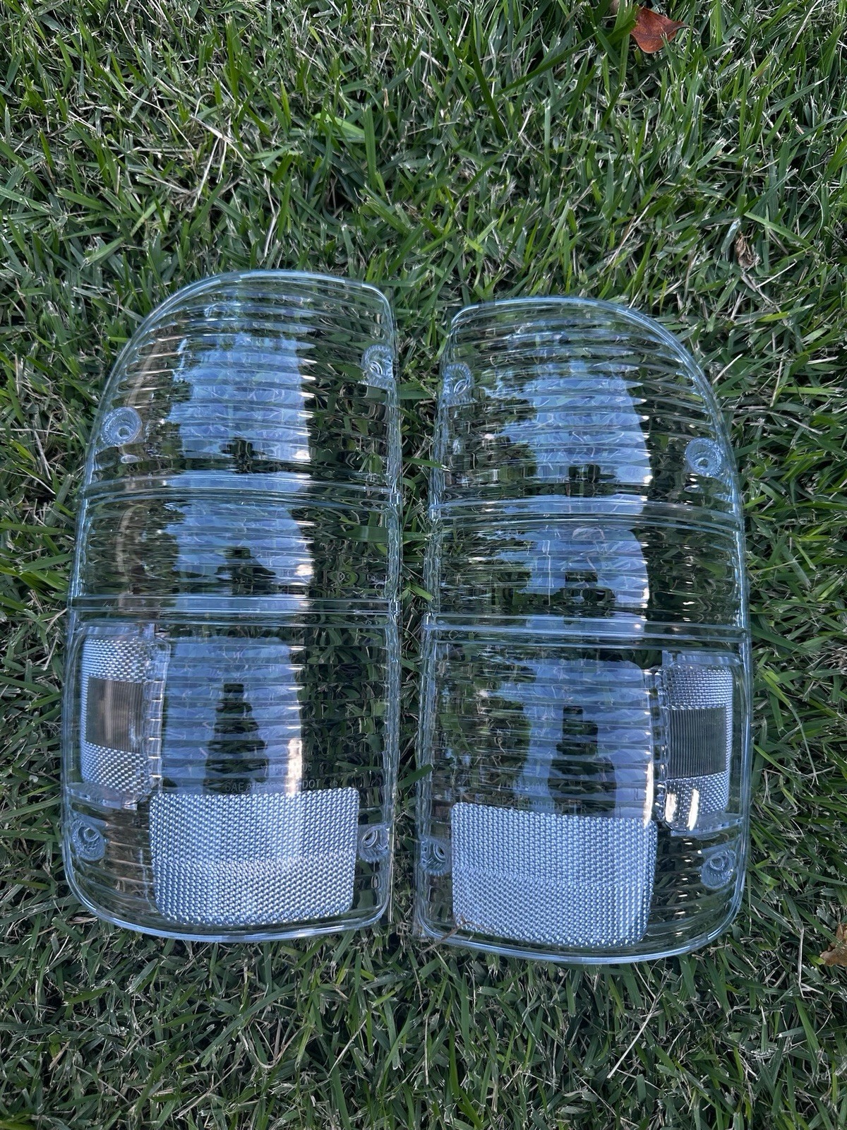 1995-2004 Toyota Tacoma Clear Taillight Lenses Pair Left Right 1995-2004 Toyota Tacoma Clear Taillight Lenses Pair Left Right