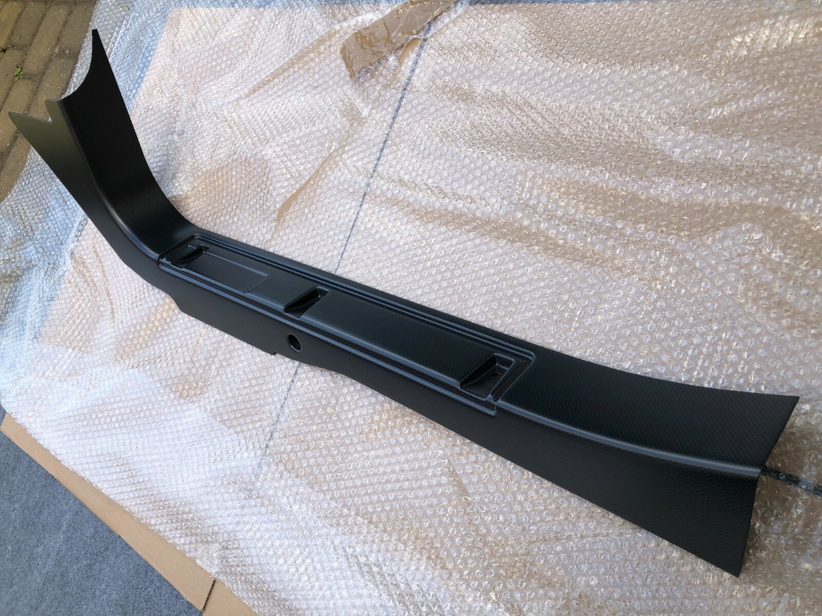 Alfa Romeo 8C Spider OEM Carbon Fiber Door Sill Panel Trim Cover Right Side NEW