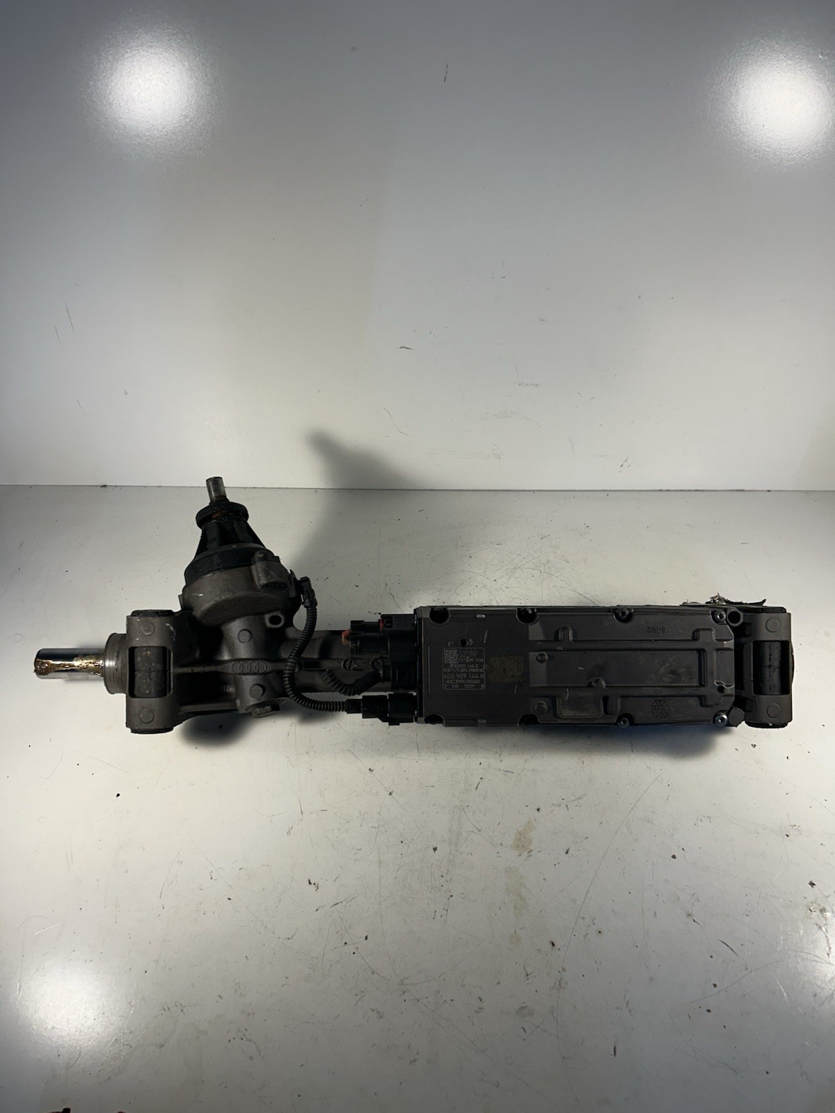 12-18 Audi D4 A8 A6 A7 Electric Power Steering Rack & Pinion 4G0909144K OEM
