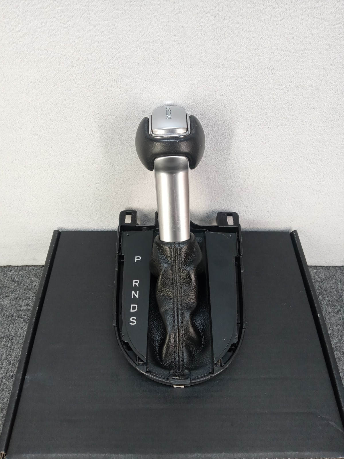 2015-2020 Ford Mustang 5.0 GT Shifter Boot Trim 2015-2020 Ford Mustang 5.0 GT Shifter Boot Trim