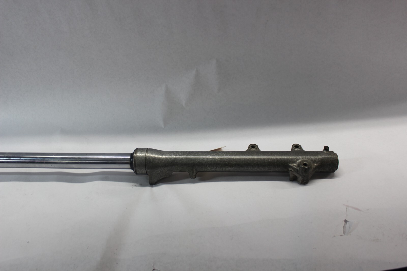 FRONT FORK ASSY LEFT 51500-MB1-772 1984 HONDA VF700C