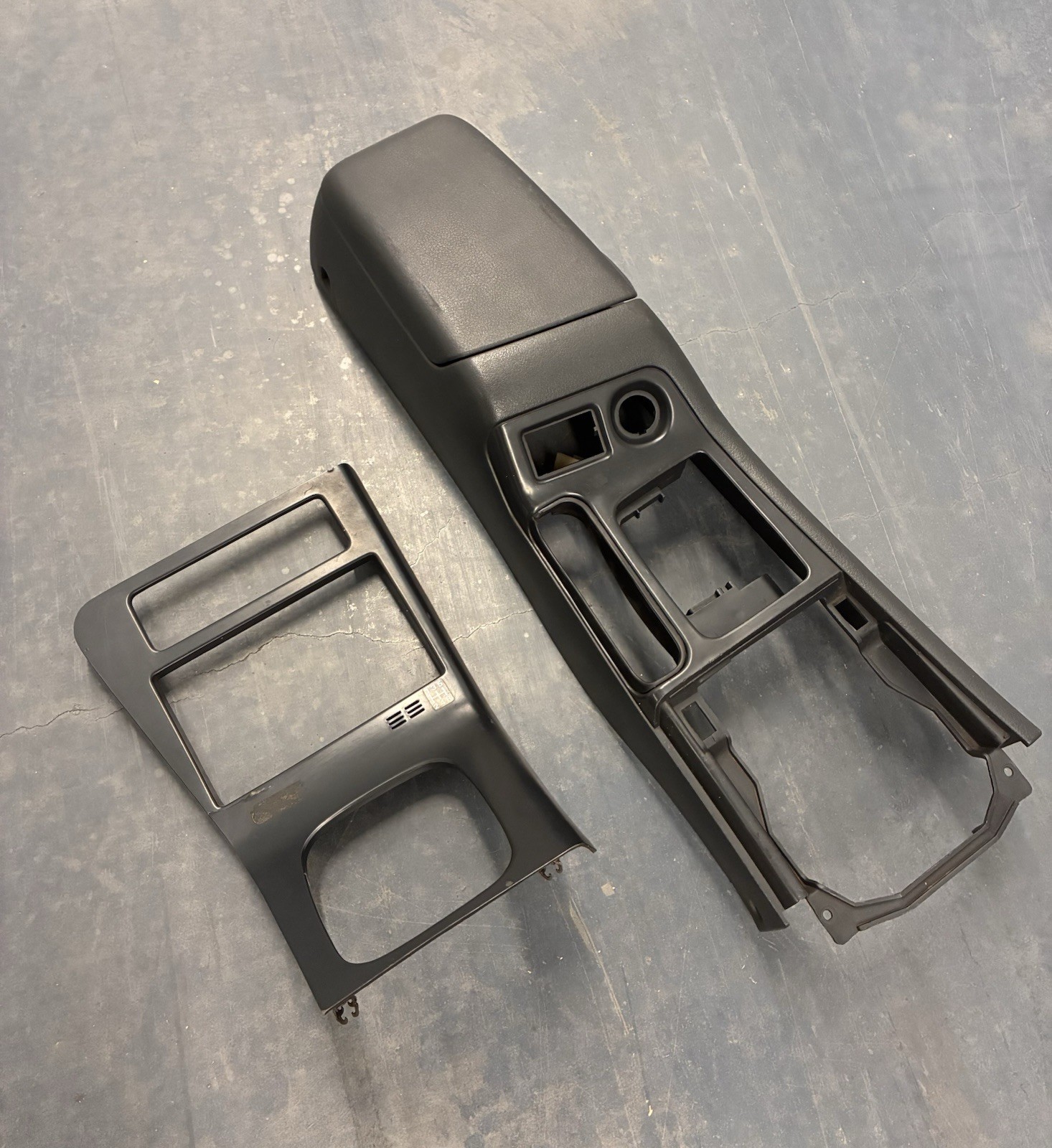 Nissan JDM S13 180SX CenterConsole OEM
