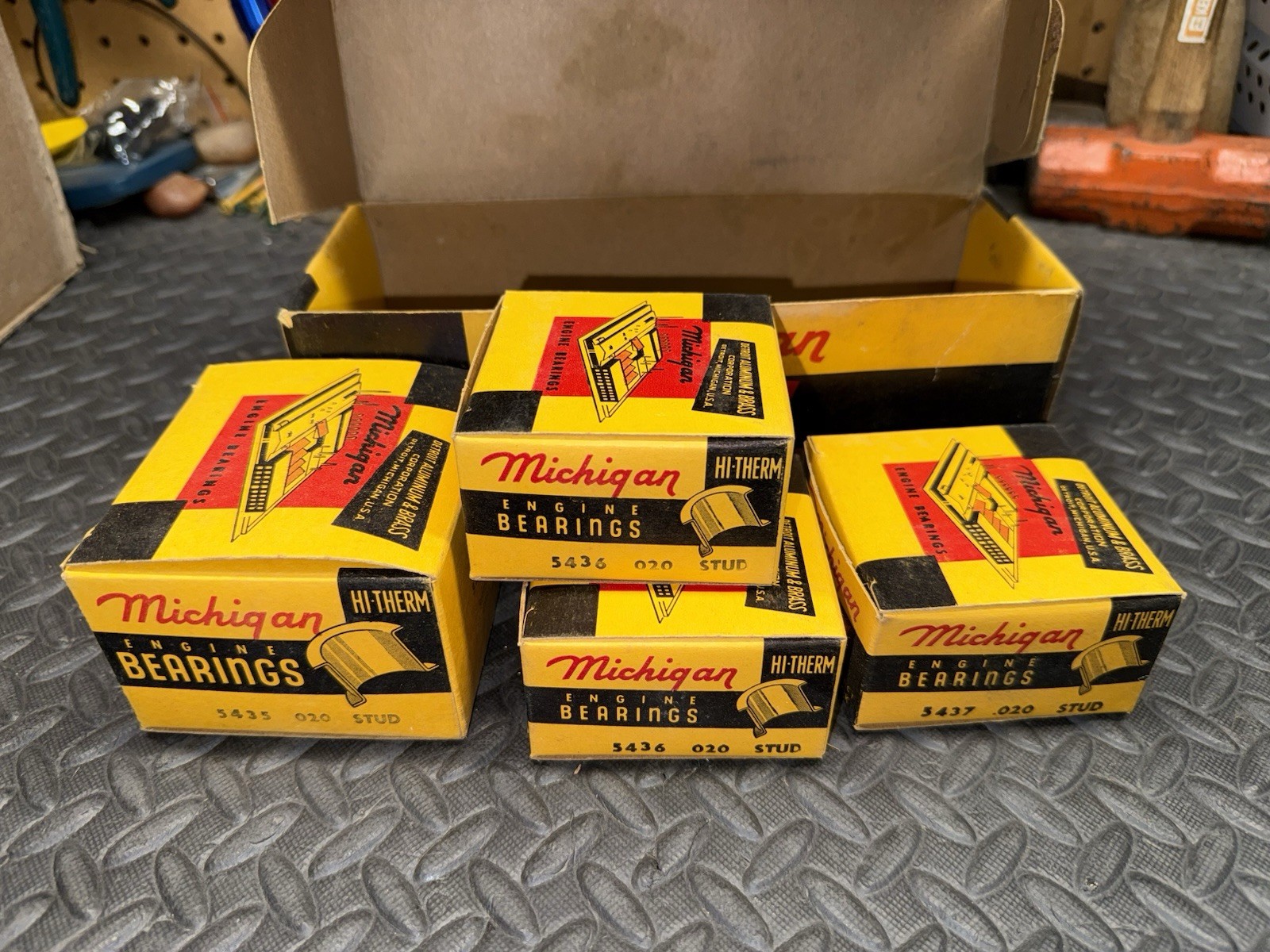 NOS 1940s-1950s Studebaker Michigan Hi-Therm Engine Bearings Boxed Set #449 020