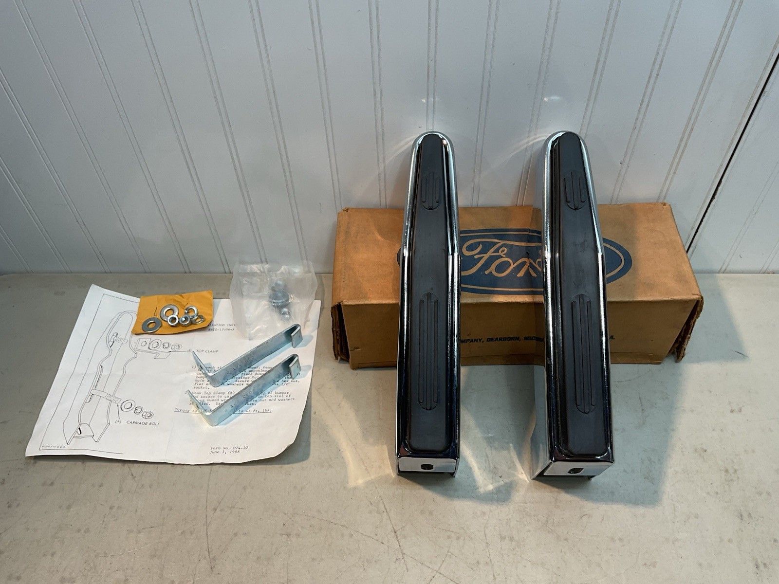NOS 1989-1992 FORD RANGER & 1989-1990 BRONCO II BUMPER GUARD KIT..NEW OEM FOMOCO