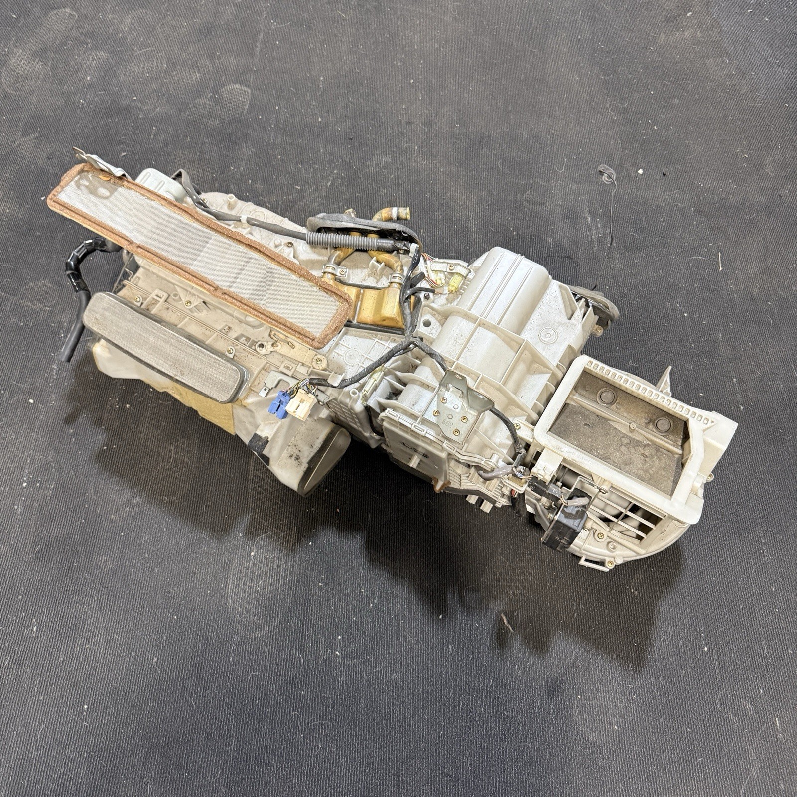 92-93 Lexus SC400 SC300 HVAC Blower Heater AC Evaporator & Housing