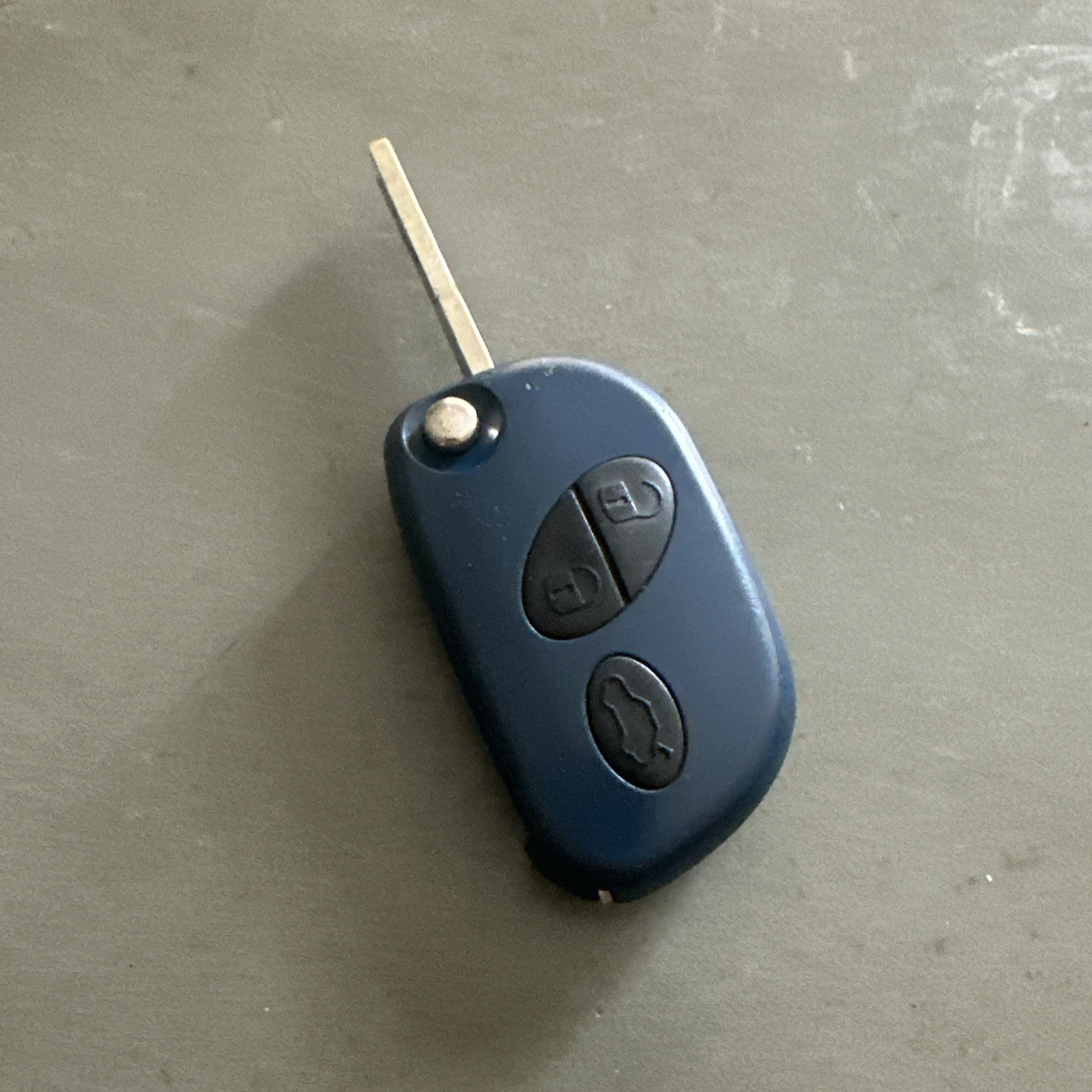 Oem Maserati Flip Key Fob Remote Transmitter 05-19 Granturismo Quattroporte