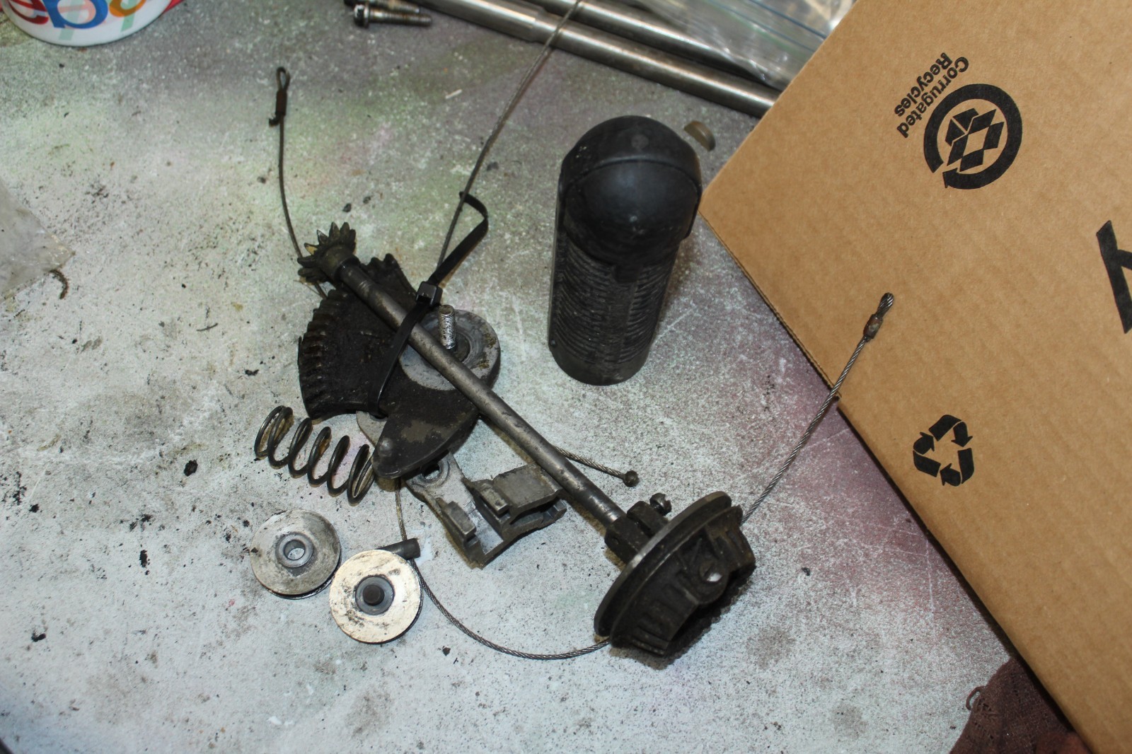 Used Vintage Johnson 25hp Misc Throttle Components