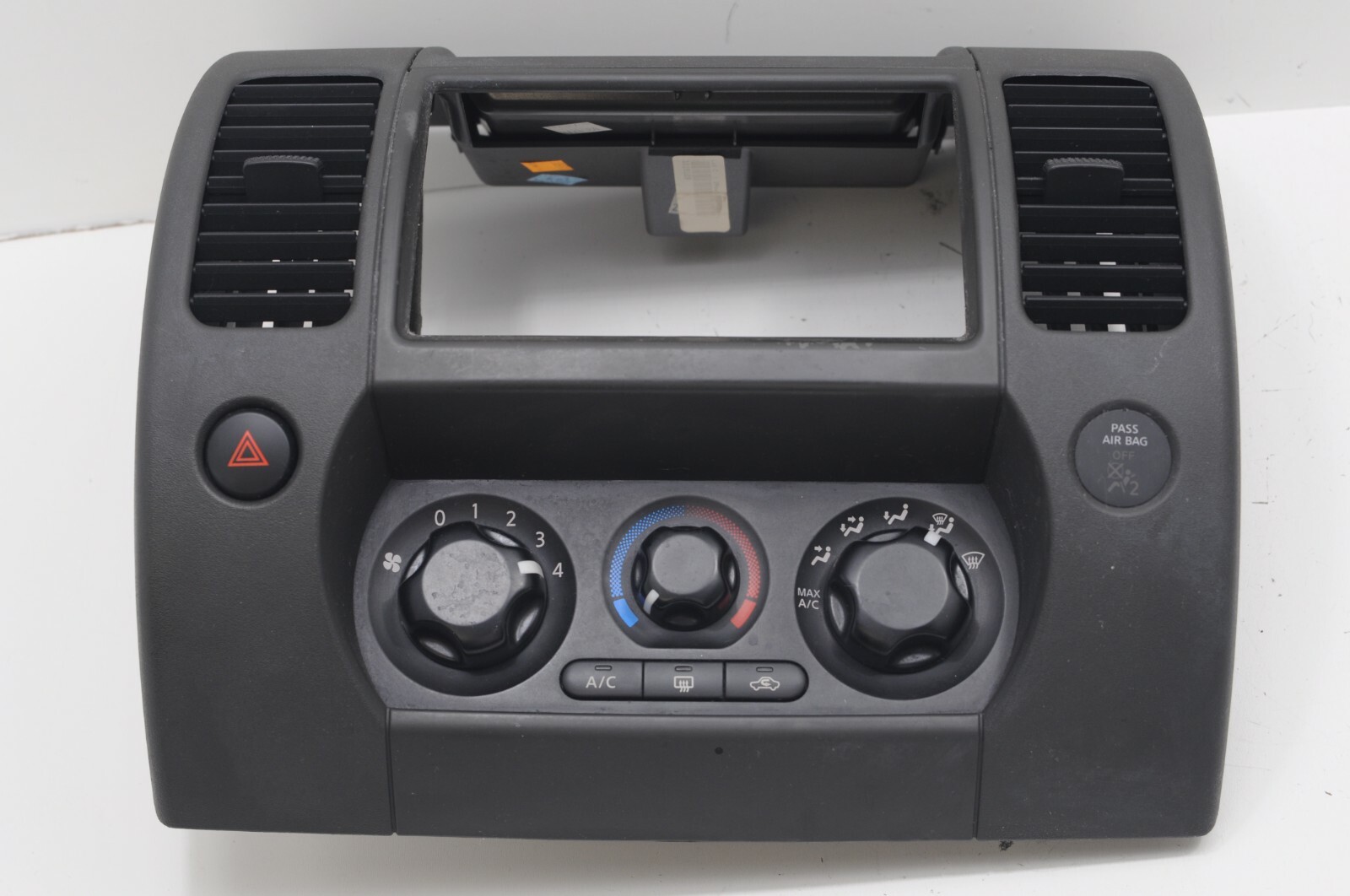 ✅ 05 - 12 Nissan Pathfinder Xterra Radio Climate Control Dash Trim Bezel Panel
